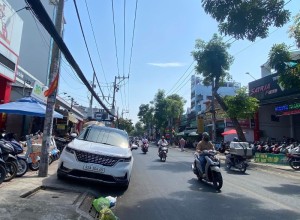 Bán nhà mtkd Tỉnh Lộ 10, P. Bình Trị Đông B, 4x40m, 13 tỷ, gần Phùng Tá Chu