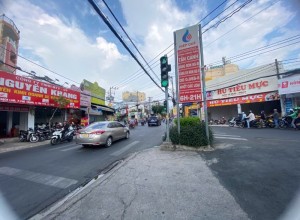 Bán gấp nhà mtkd Thạch Lam, quận Tân Phú, 4x20m, 3 tấm, 13 tỷ, vị trí đẹp