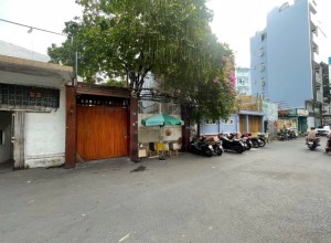 Bán nhà đất đường Trần Quốc Toản, quận 3, 815m2, tiện xây CHDV