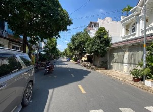 Cho thuê nhà mặt tiền Lê Sao, Quận Tân Phú, 3.5x19m, 2 lầu