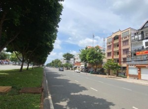 Cho thuê nhà mặt tiền Vành Đai Trong, Bình Tân, 8x21m, 2.5 tấm, 25 triệu