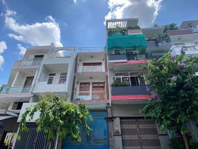 Bán nhà MT Lê Sao, Q Tân Phú -  4.1x18.2 (75) -  3 tầng - 10.6 tỷ